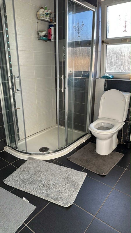 Room West Pilton Loan in City of Edinburgh