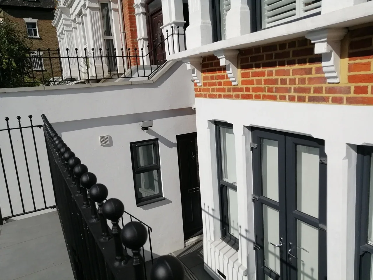 Flat Endymion Road in Greater London