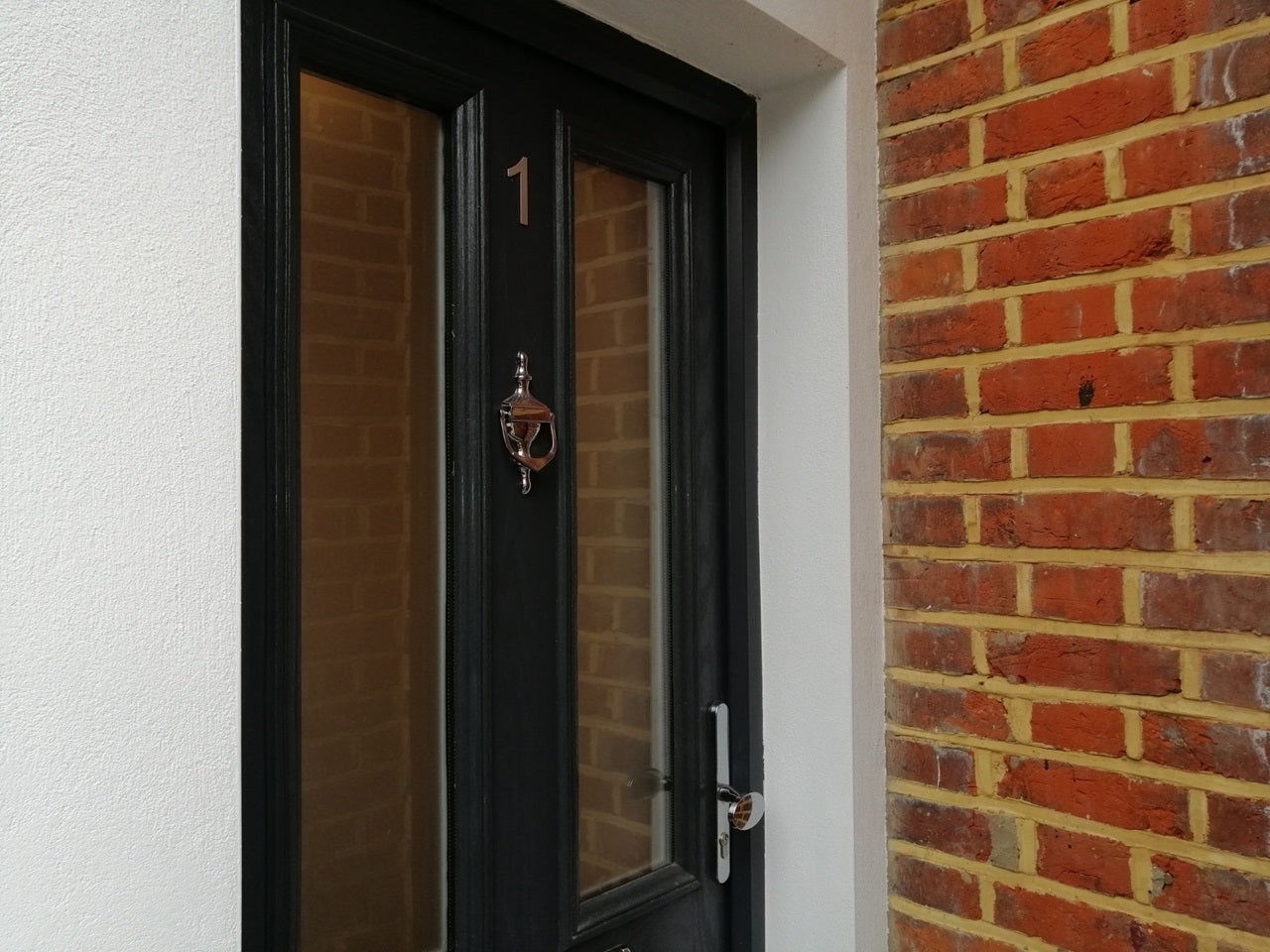 Flat Endymion Road in Greater London
