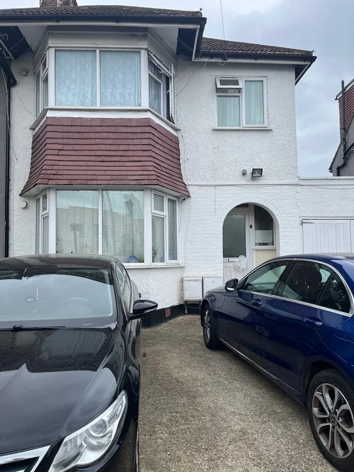 House Vancouver Road in Greater London