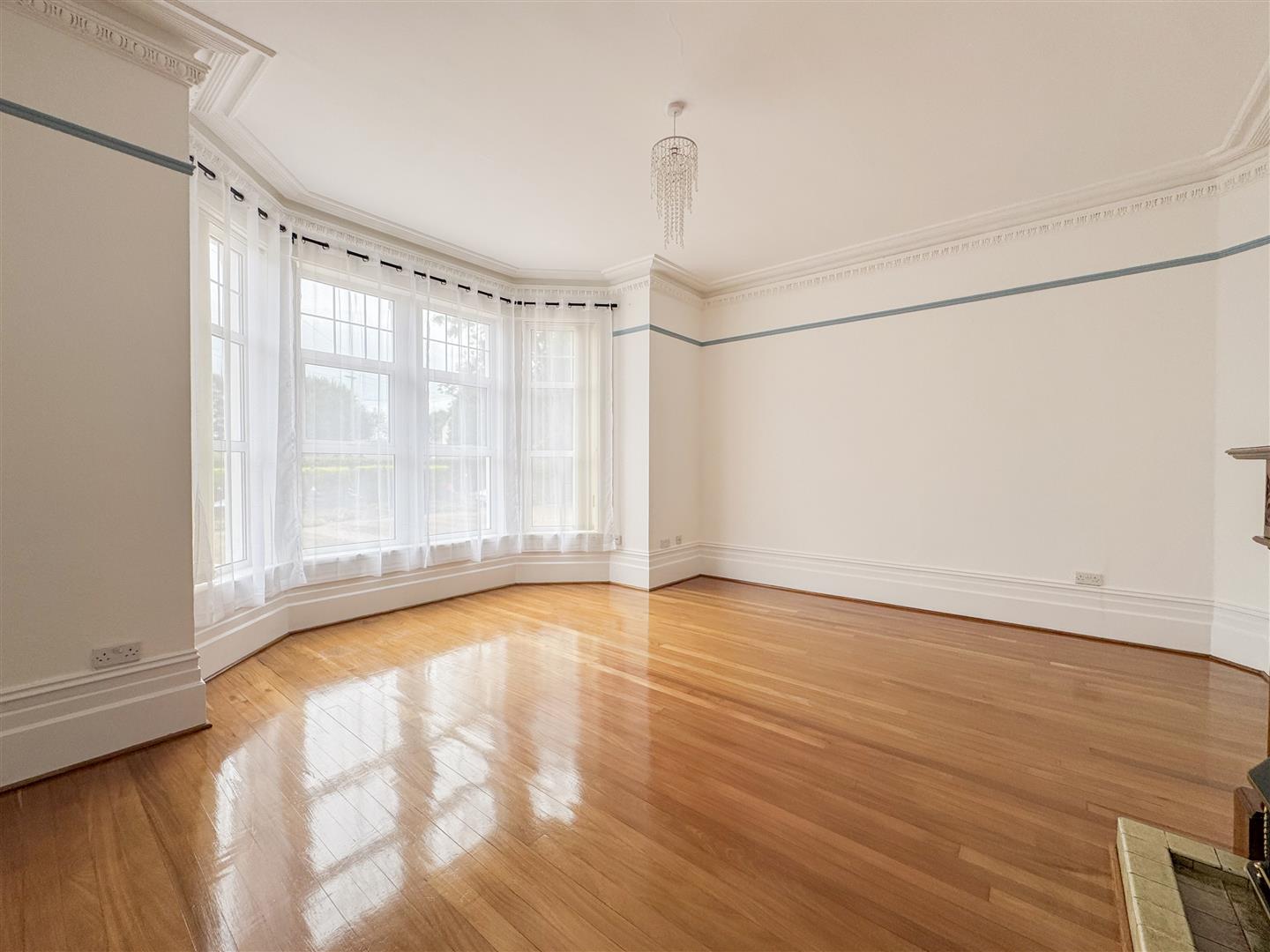 Flat Hastings Road in Rother