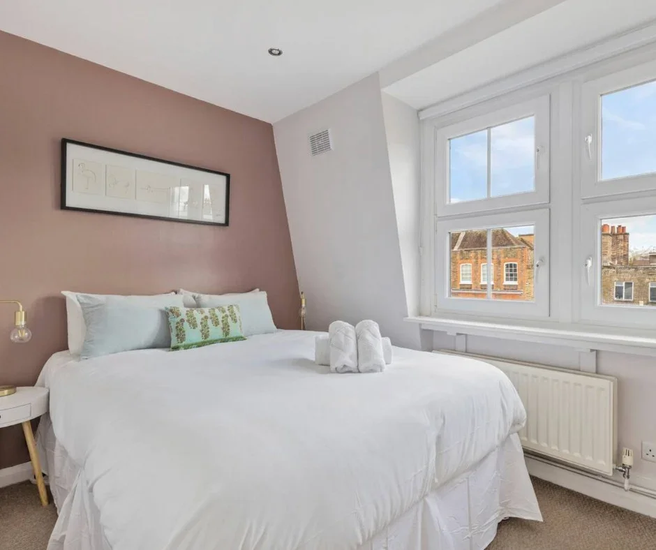 Flat Hoxton Street in Greater London