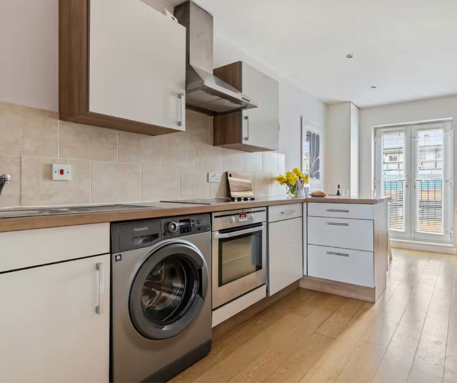 Flat Hoxton Street in Greater London