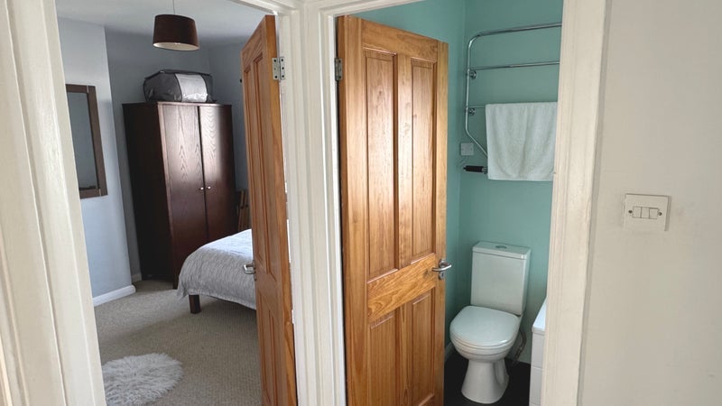 Room Moyser Road in Greater London