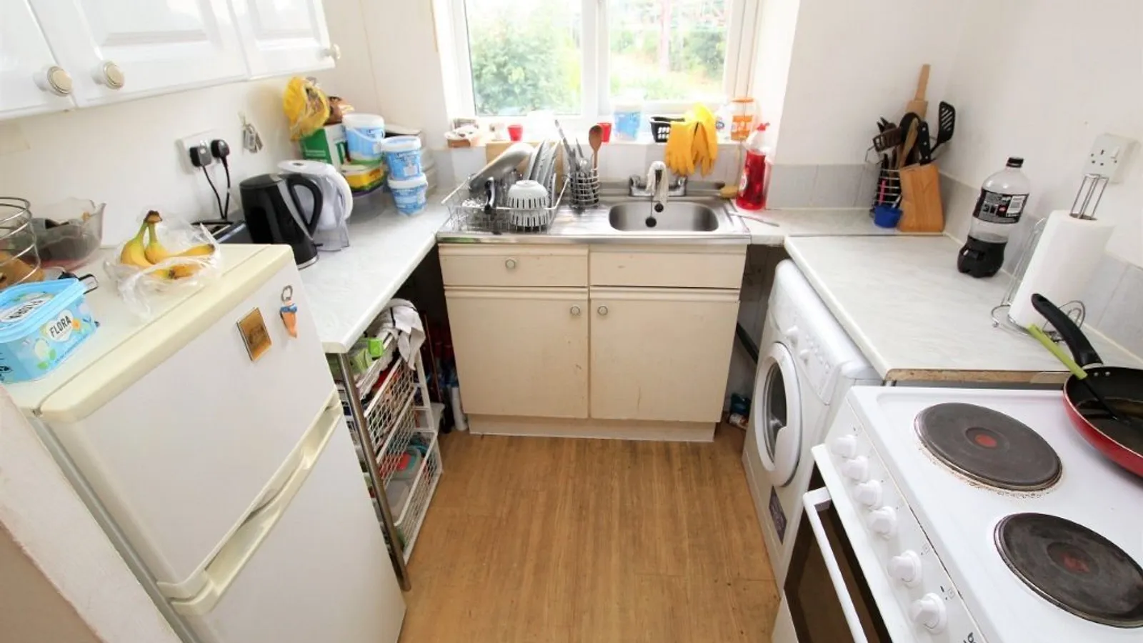 Flat Waddington Close in Greater London