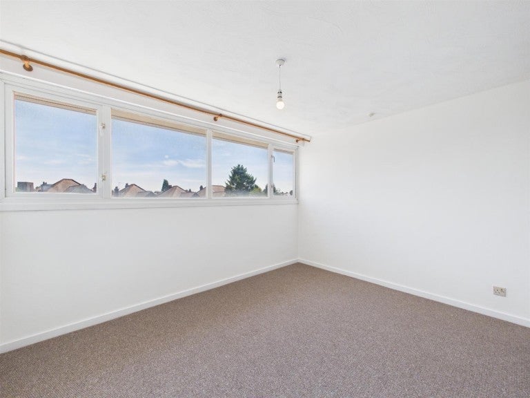 Flat Prince's Street in Nuneaton and Bedworth