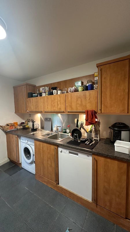 Room Minerva Way in Glasgow