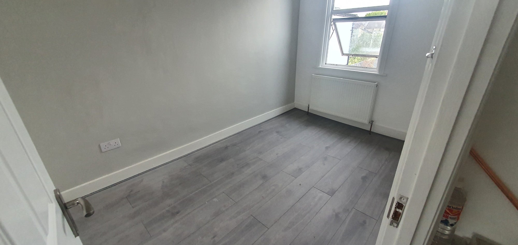 Flat Plashet Grove in Greater London