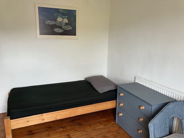 Room Nelson Road in Greater London