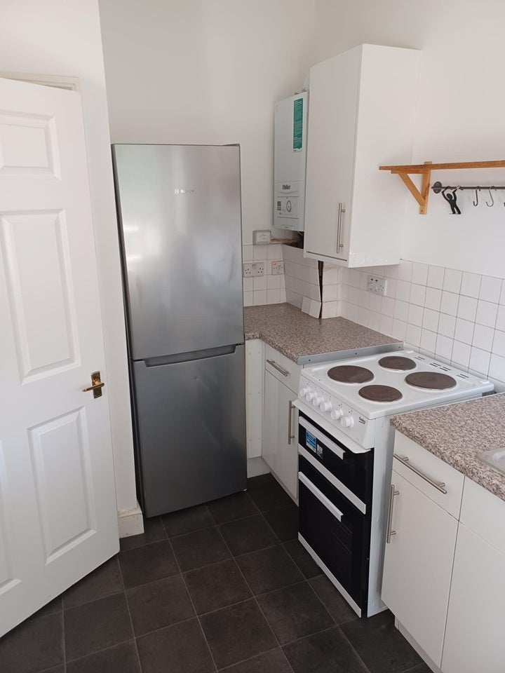 Flat Cambridge Gardens in Greater London
