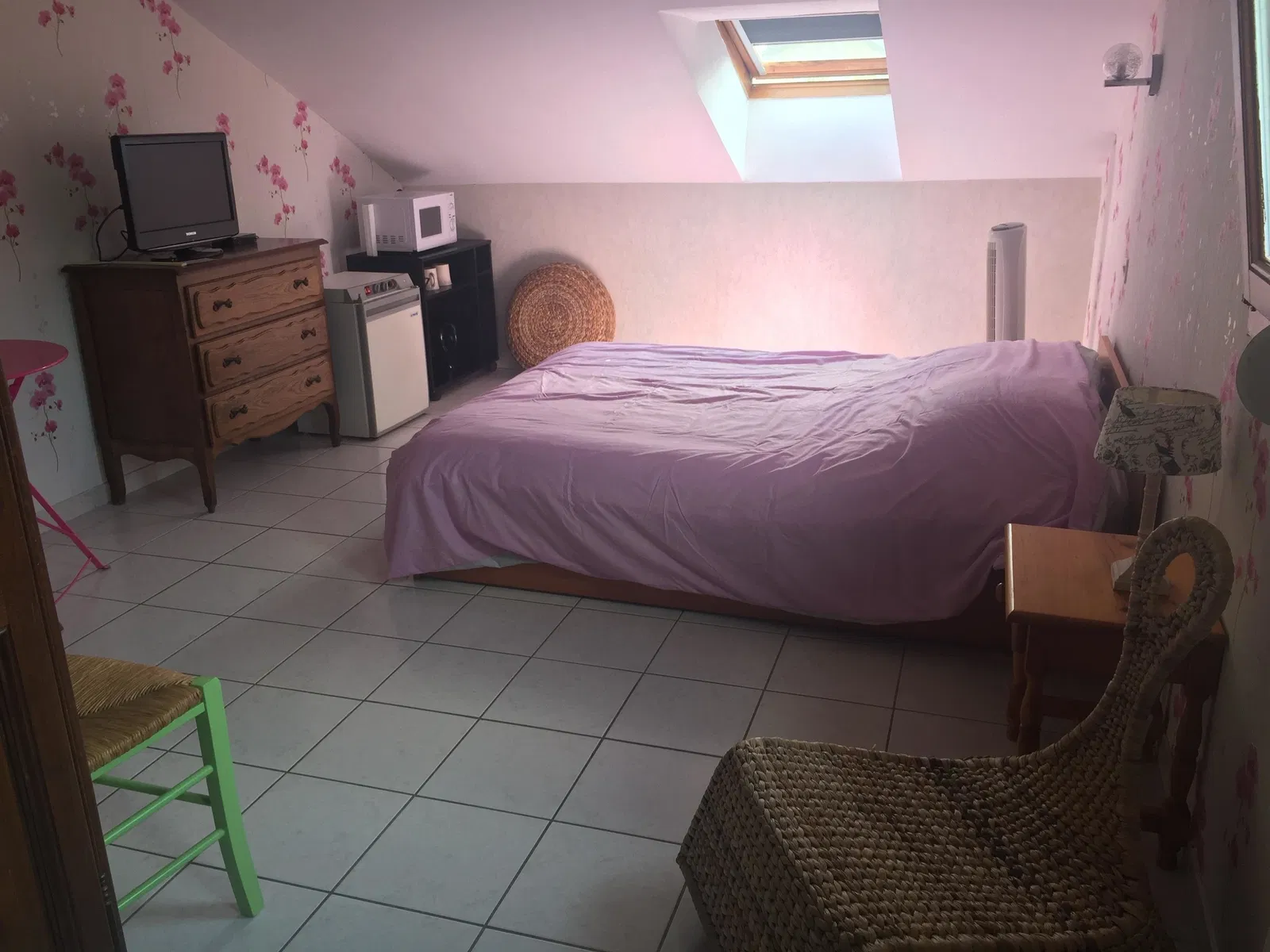 Chambre Rue Marie Curie à Saint-Dié-des-Vosges