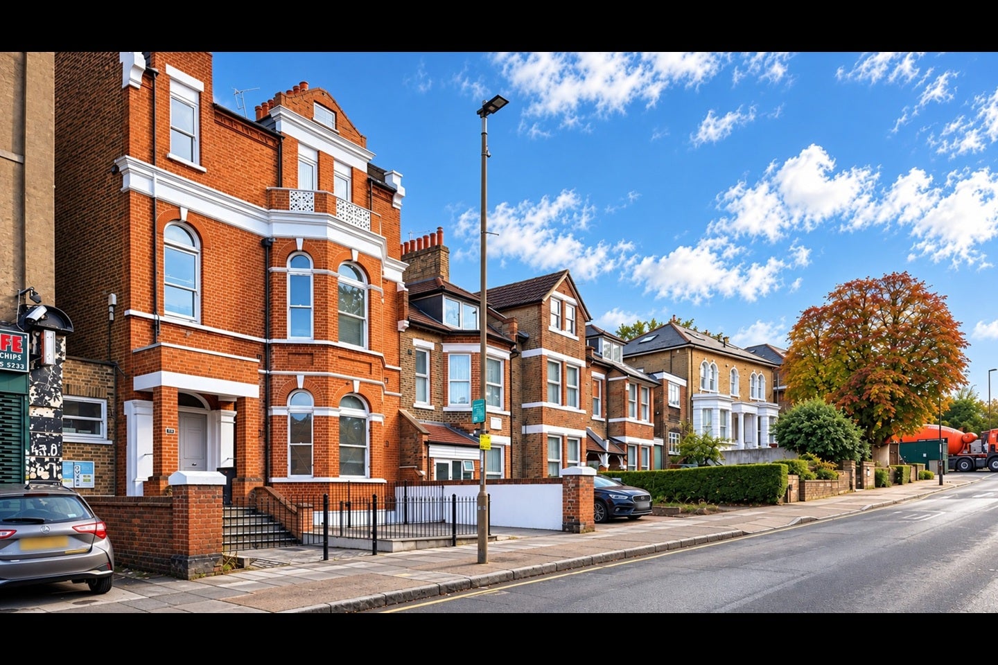 Flat Charlton Church Lane in Greater London