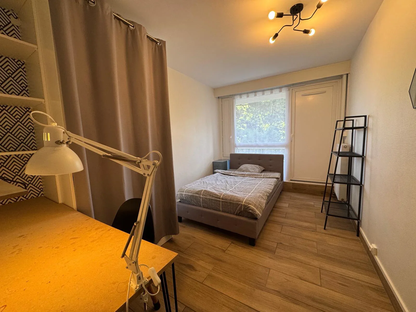 Room Rue du 1er Mars 1943 in Villeurbanne