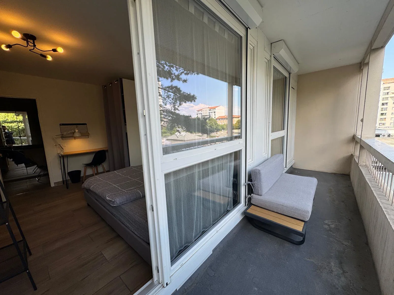 Room Rue du 1er Mars 1943 in Villeurbanne