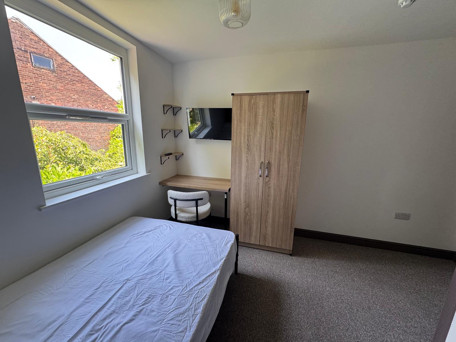 Room Green Lane in Derby