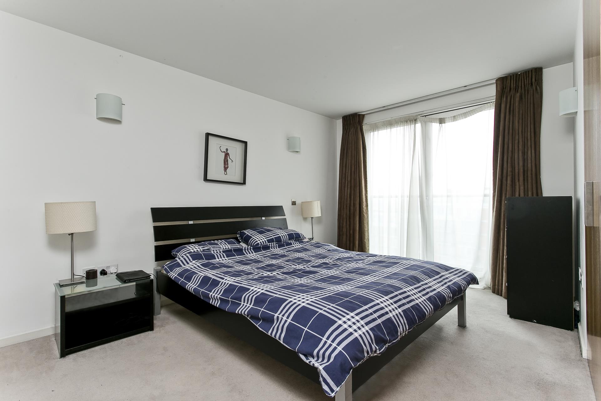 Flat Fairmont Avenue in Greater London