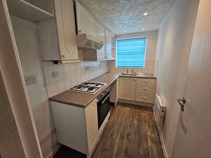 Flat Sudgrove Close in Worcester