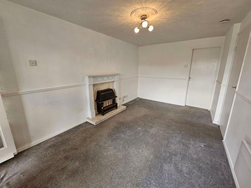 Flat Sudgrove Close in Worcester