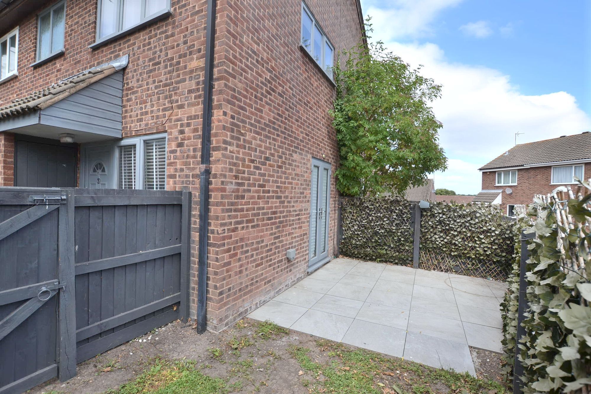 House Pennine Close in Charnwood