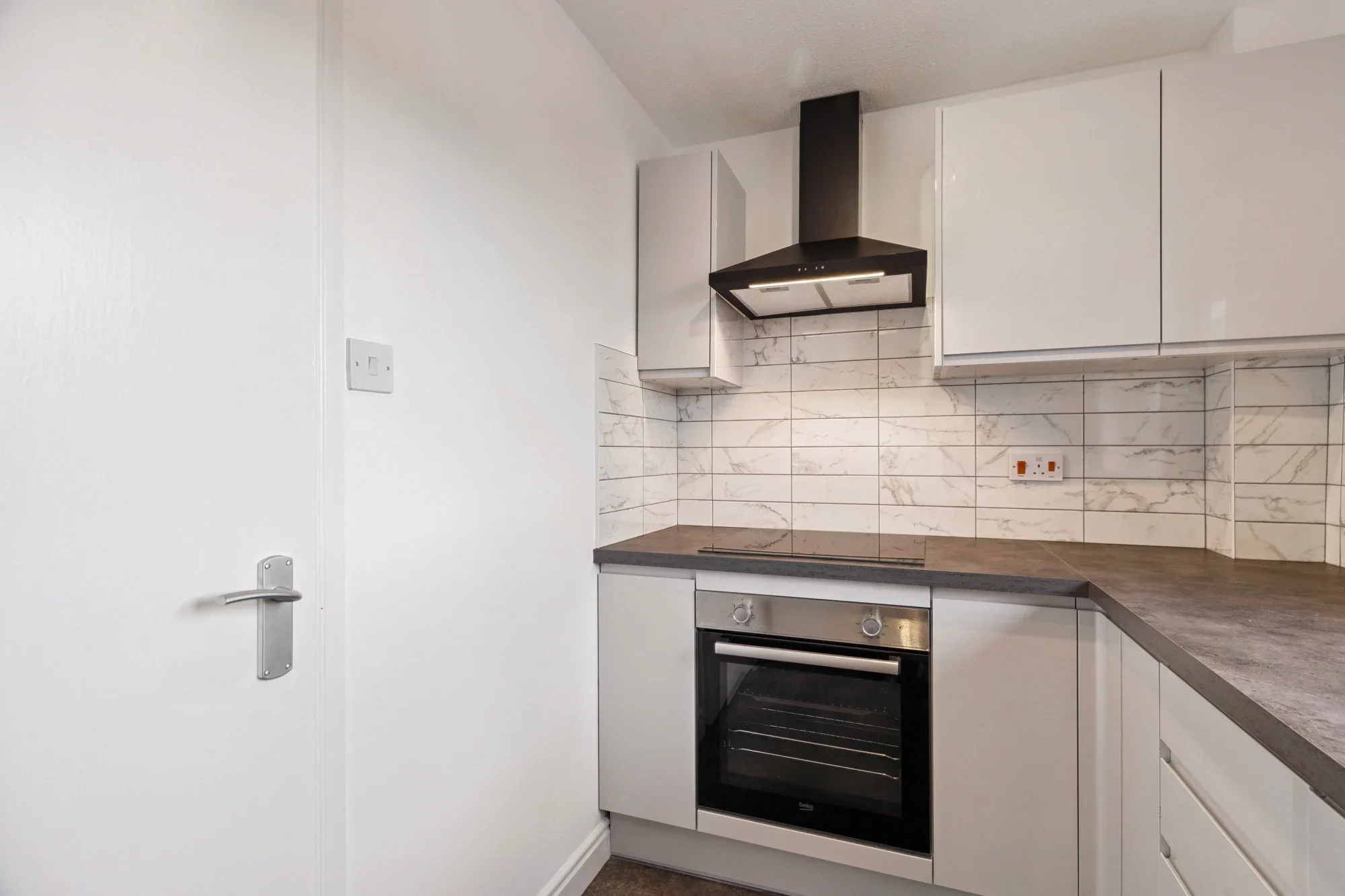 Flat Dumbarton Road in Glasgow