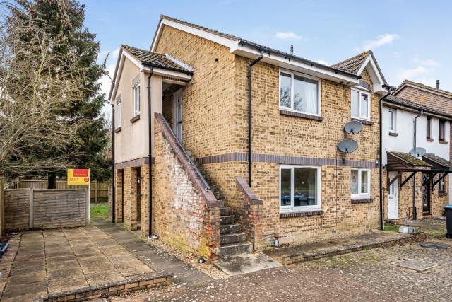 Flat Strathmore Close in West Oxfordshire