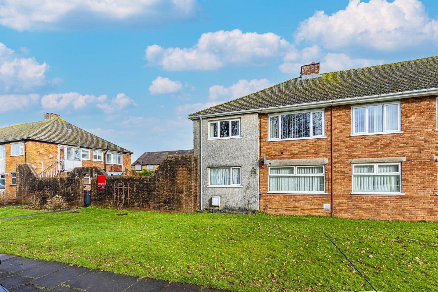 Flat Fairwood Road in Cardiff
