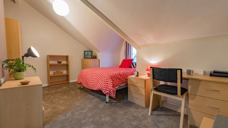 Flat Back Marlborough Grove in Leeds
