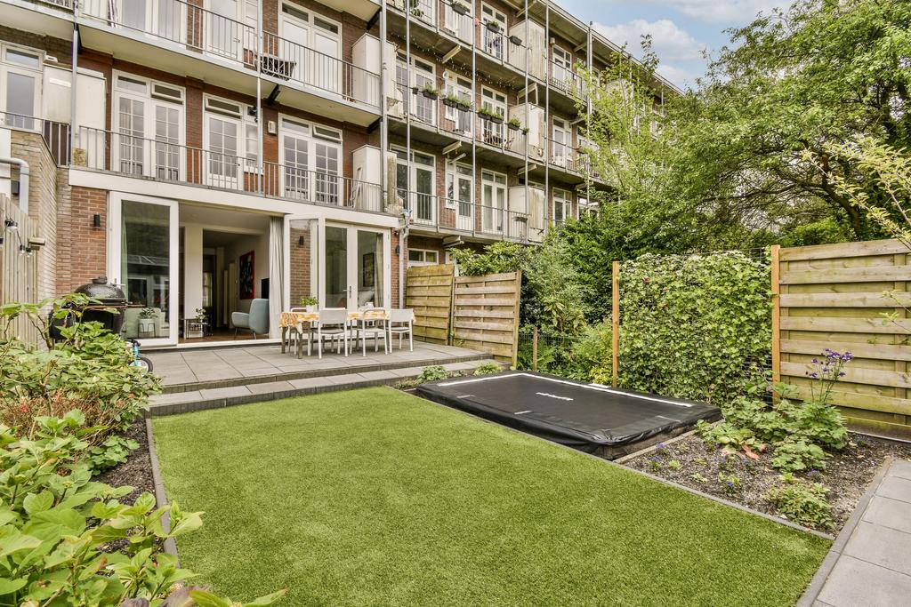Huis Sassenheimstraat 72 H in Amsterdam