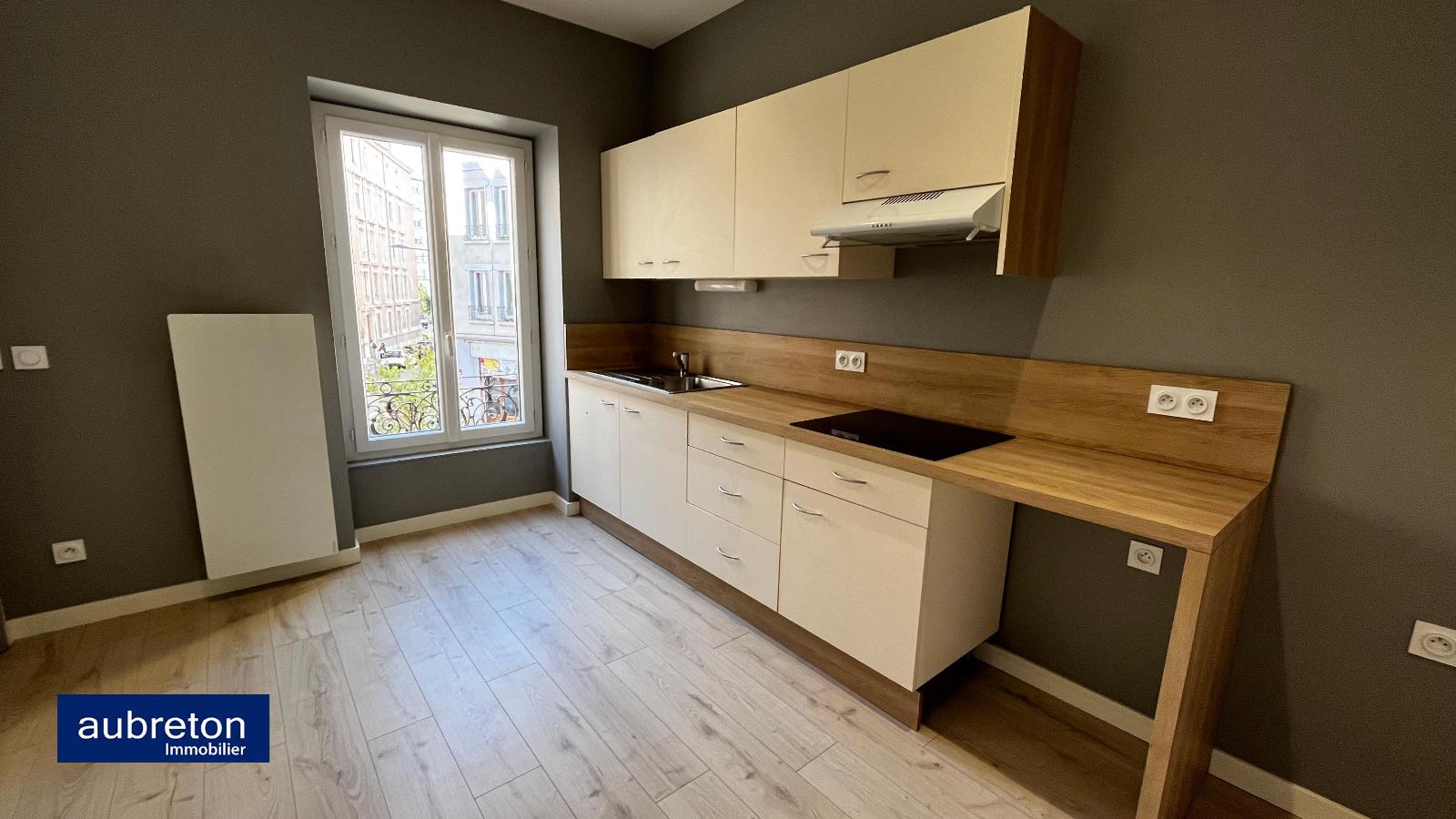 Flat Rue du Dauphiné in Grenoble