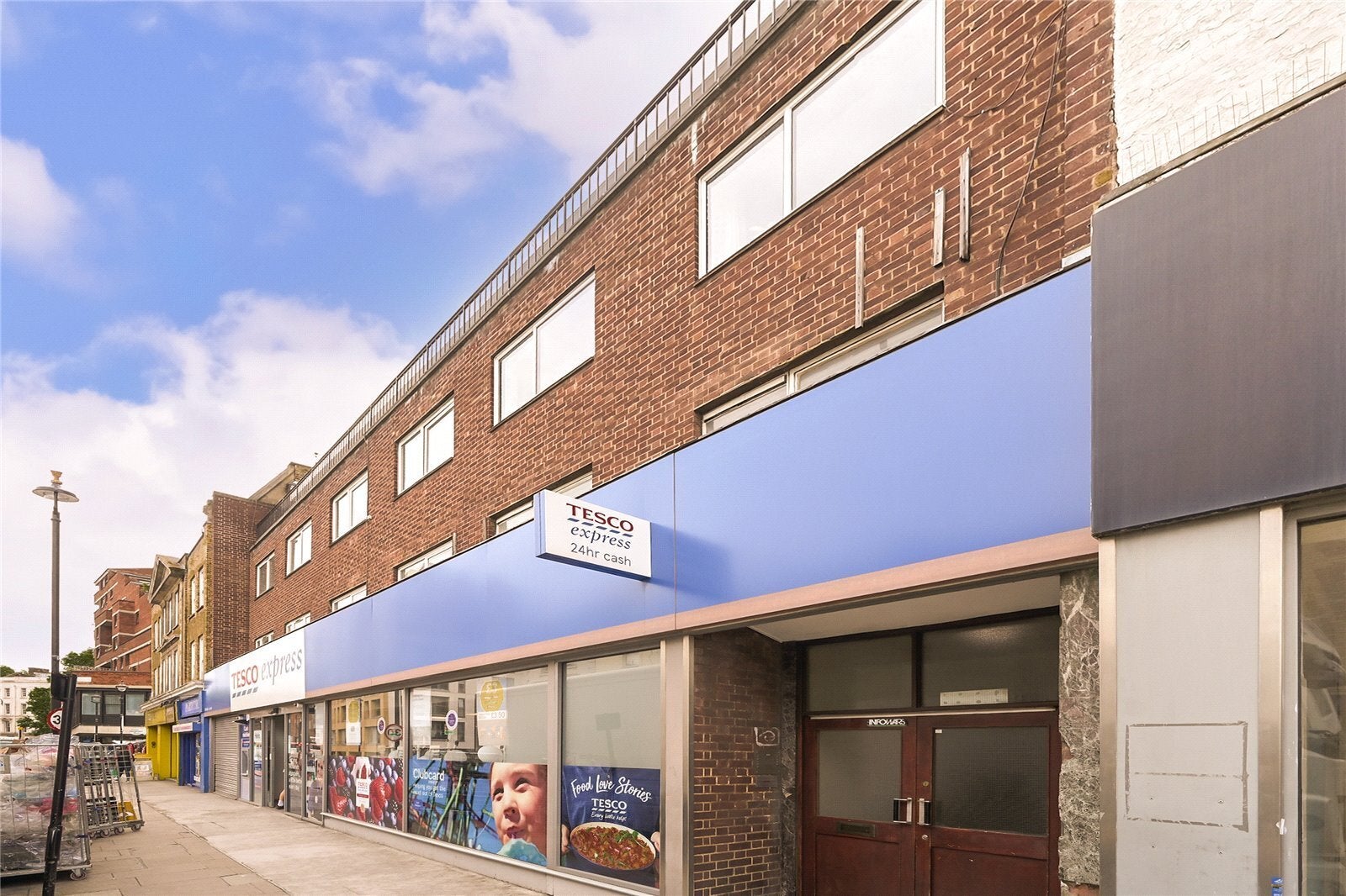 Flat Warwick Way in City of Westminster