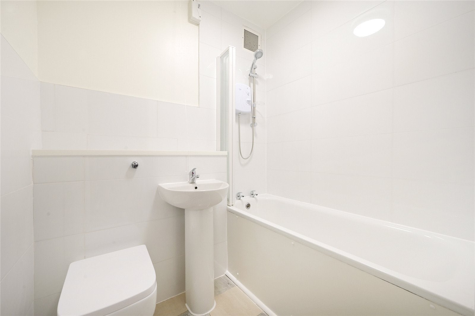 Flat Warwick Way in City of Westminster