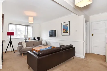 Flat Oakden Street in Greater London