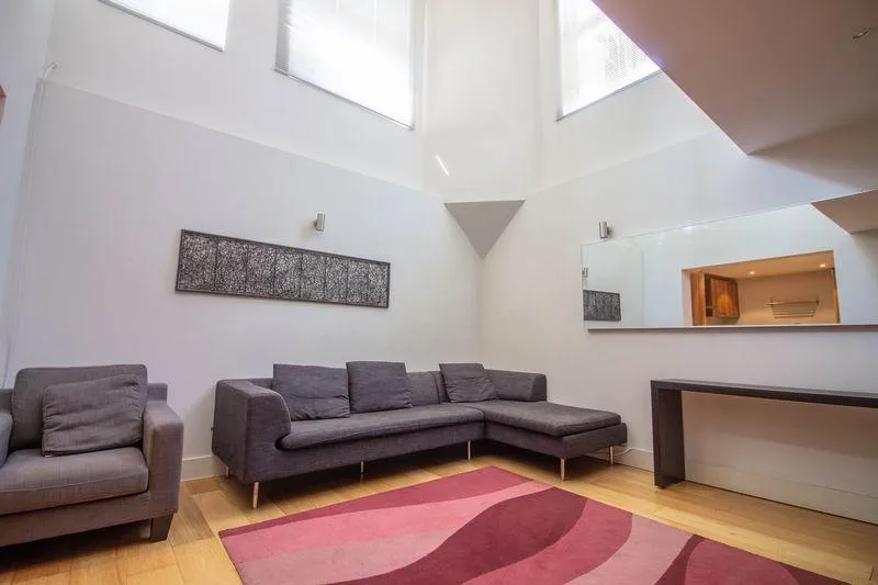 Flat Matlock Street in Greater London