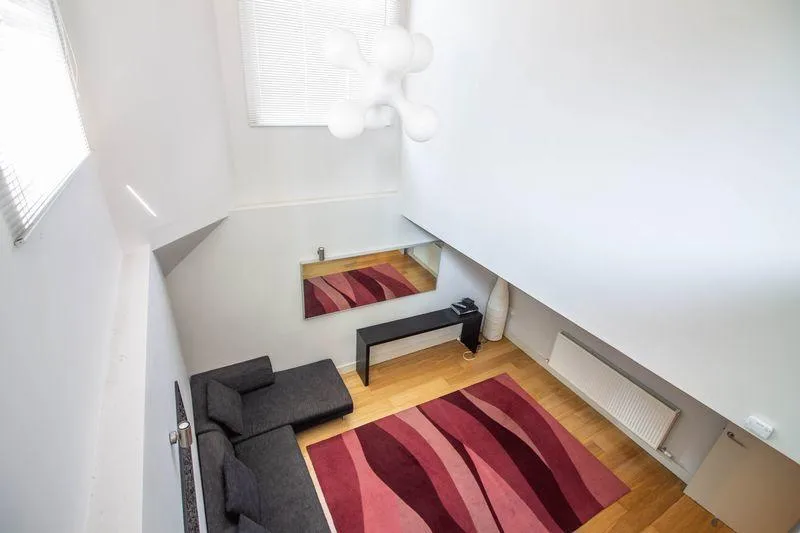 Flat Matlock Street in Greater London