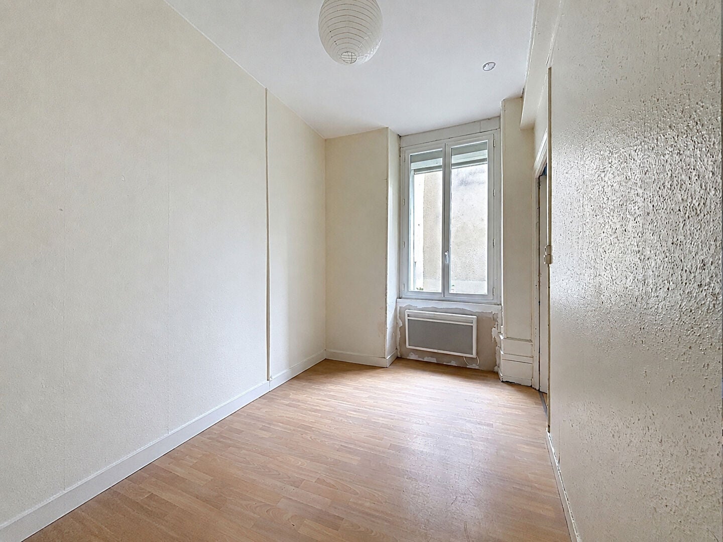 Flat Place Louis Imbach in Angers