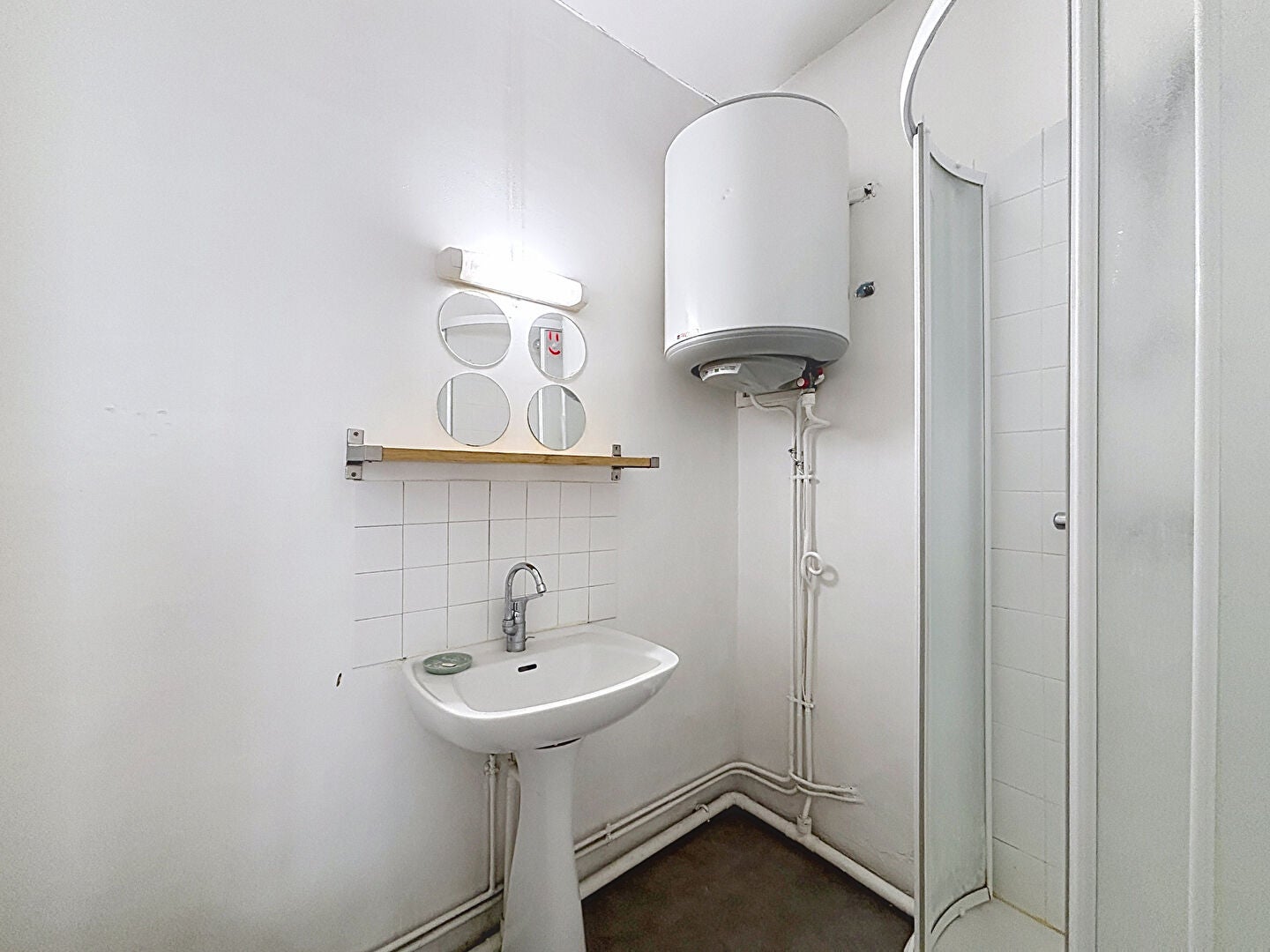 Flat Place Louis Imbach in Angers