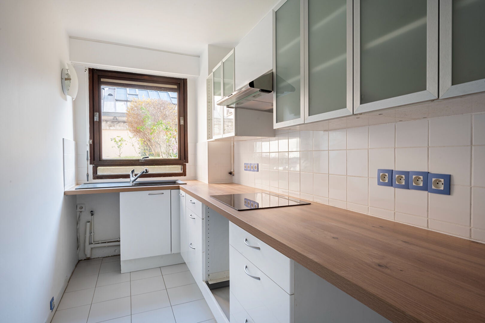 Room Rue de Paris in Charenton-le-Pont