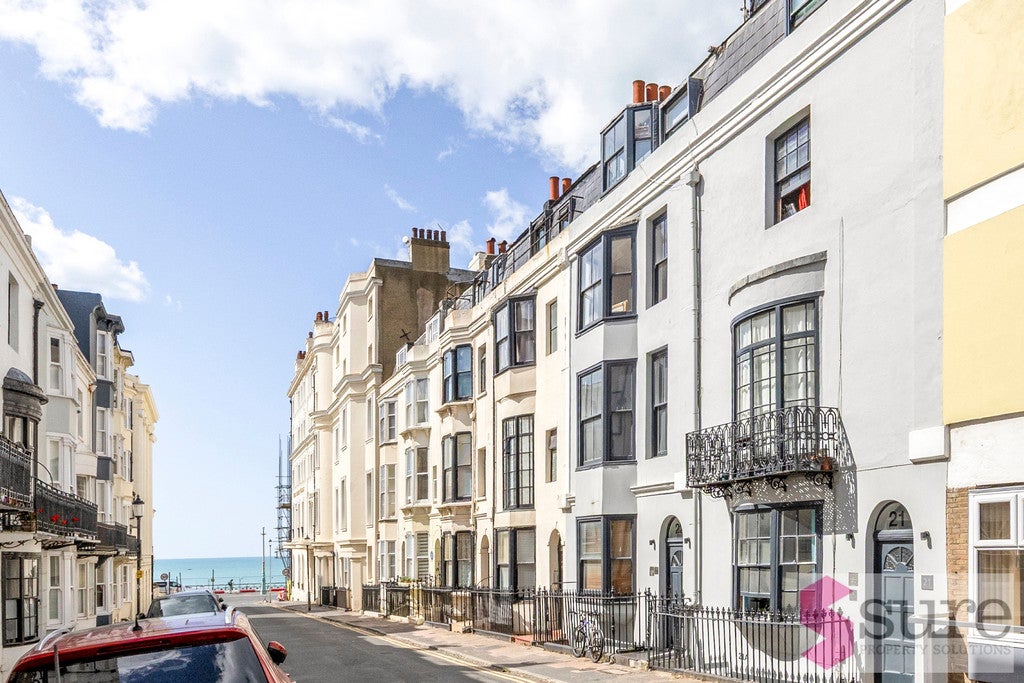 Flat Royal Crescent Mews in Brighton