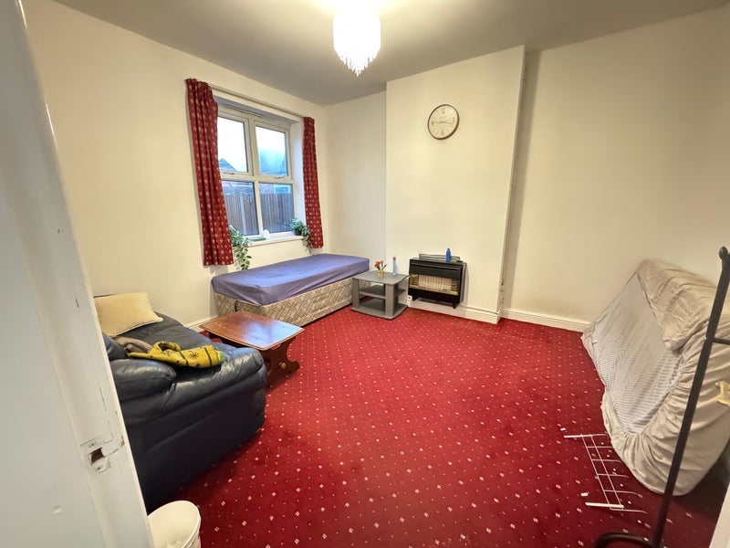 Room Birch Street in Sandwell