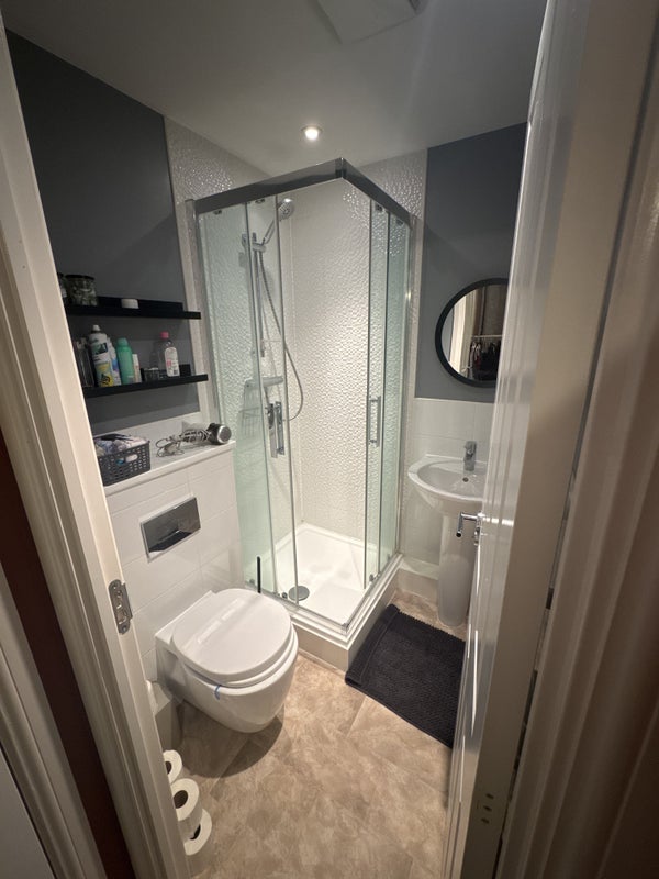 Room Great Brier Leaze in Bristol
