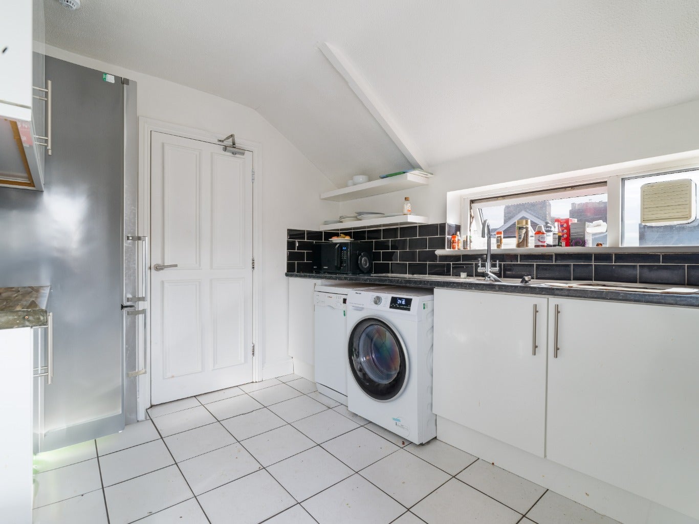 Flat Grosvenor Place in Newcastle upon Tyne