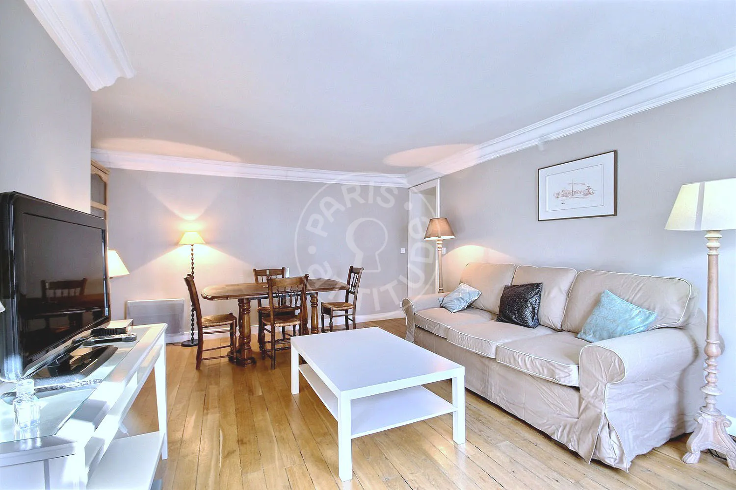 Appartement Rue Boissy d'Anglas à Paris