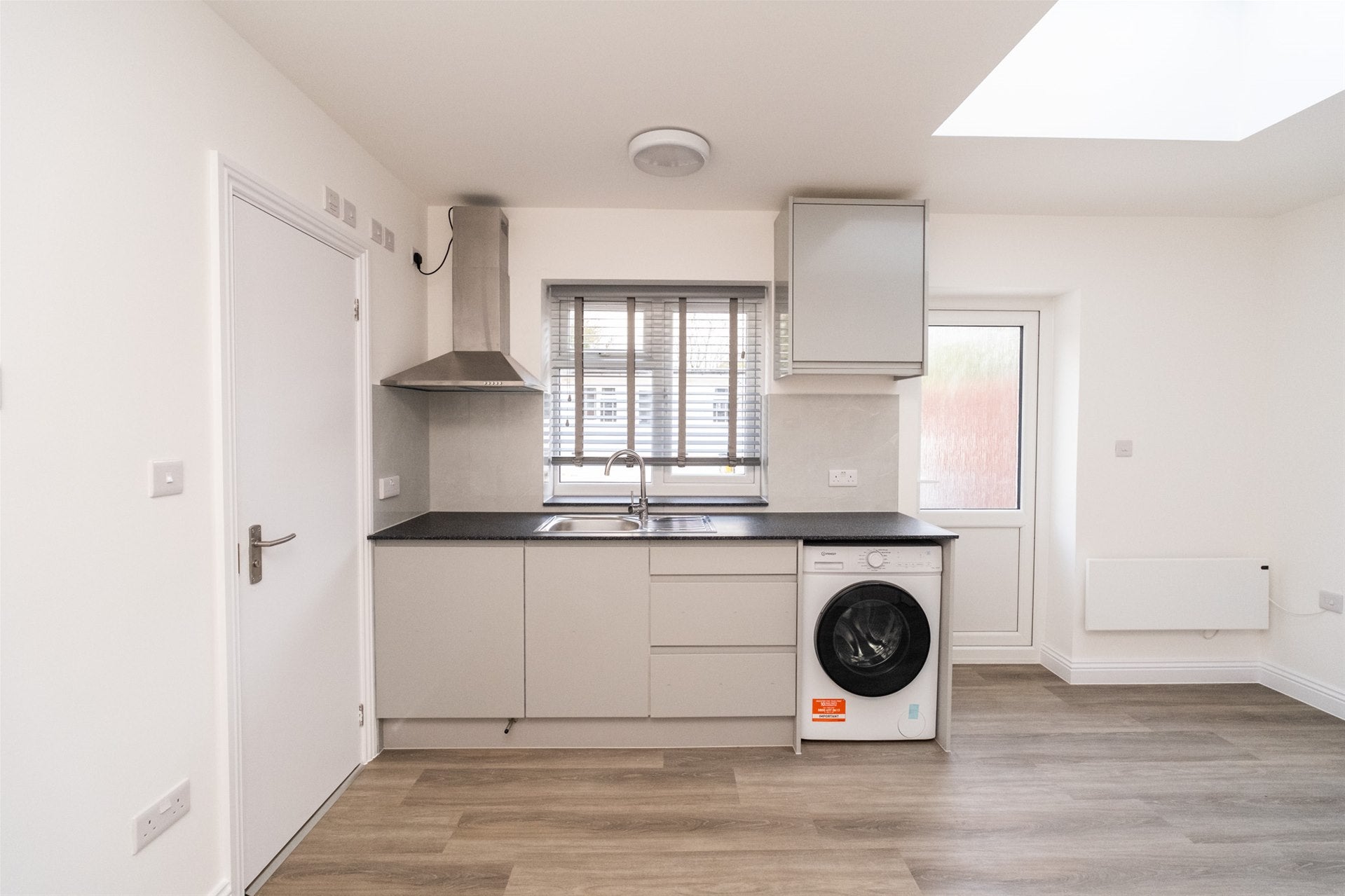 Flat Stag Lane in Greater London