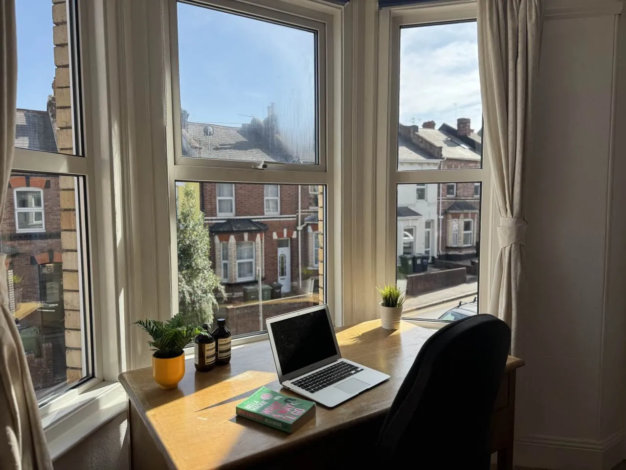 Flat Pinhoe Road in Exeter