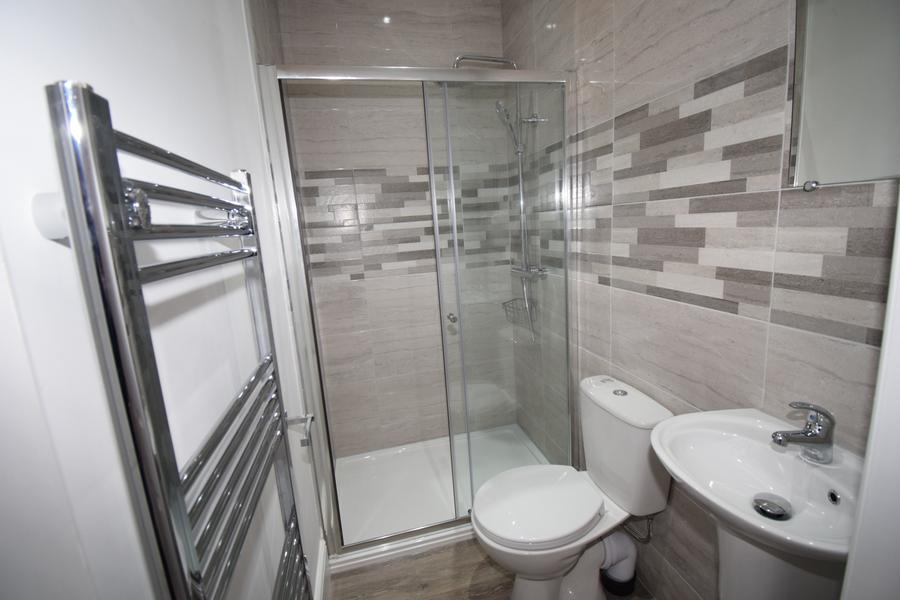 Room Cowley Street in Derby