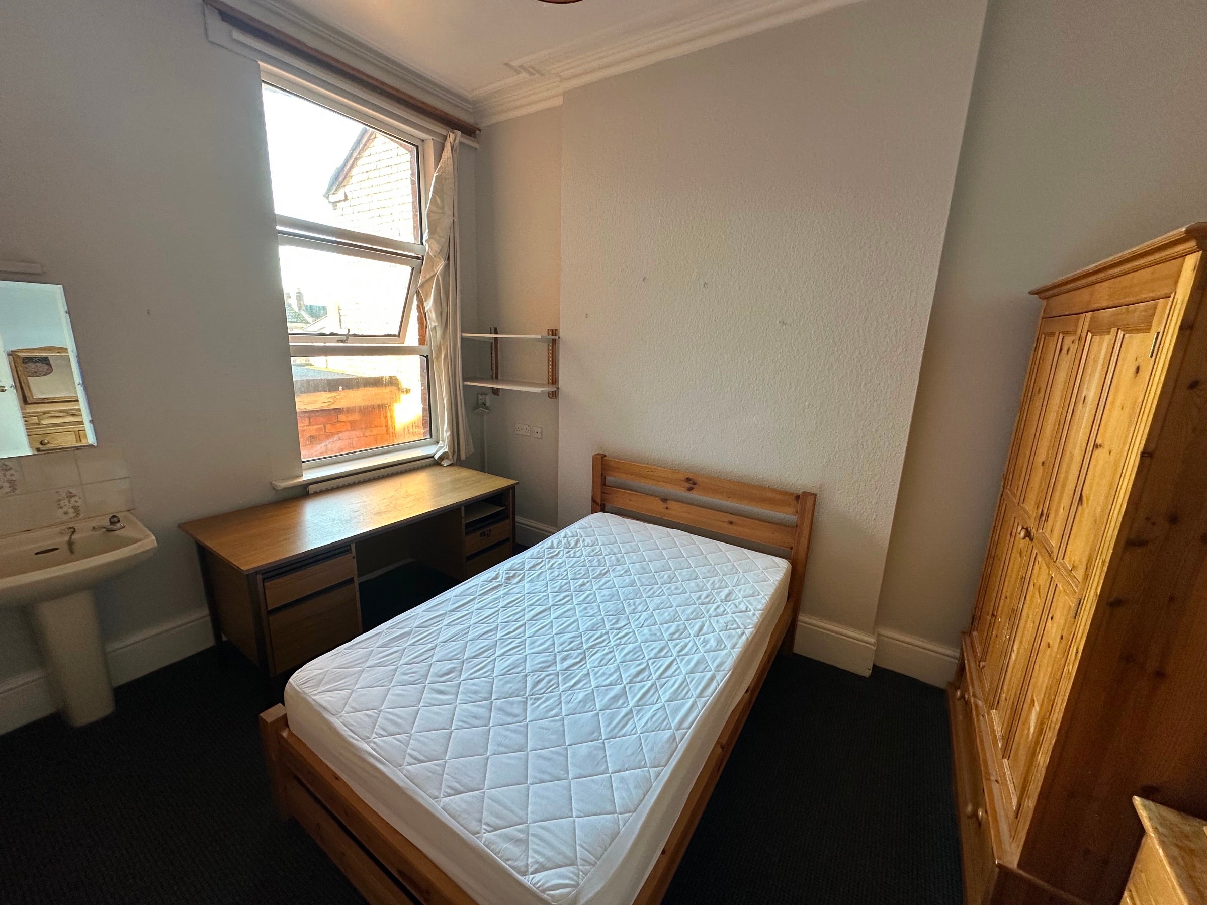 Room Russell Terrace in Royal Leamington Spa
