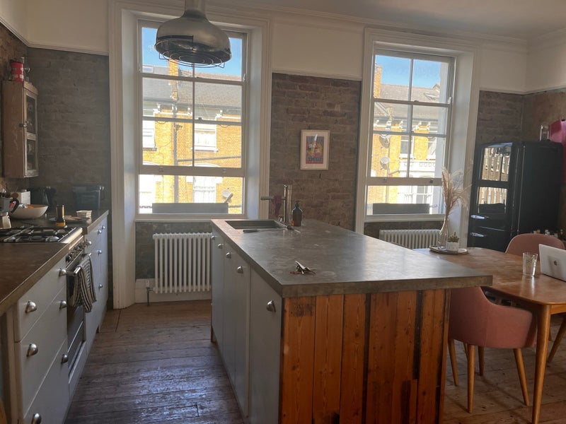 Room Albion Road in Greater London