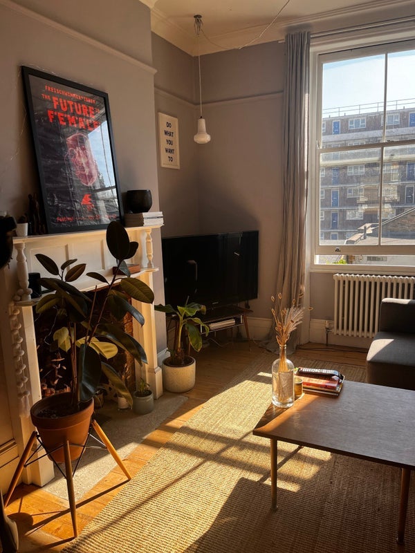 Room Albion Road in Greater London