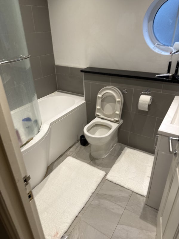Room Morris Mews in Greater London