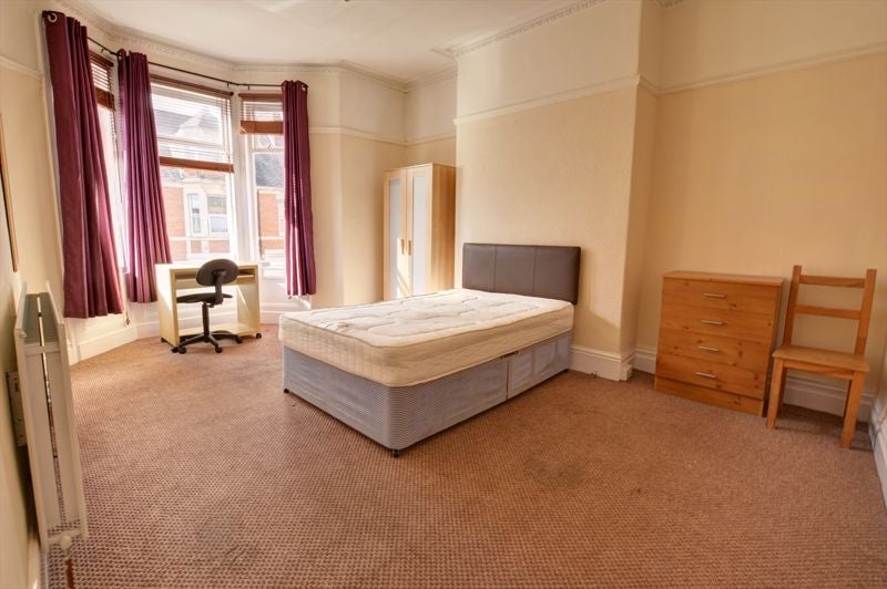 Flat Glenthorn Road in Newcastle upon Tyne